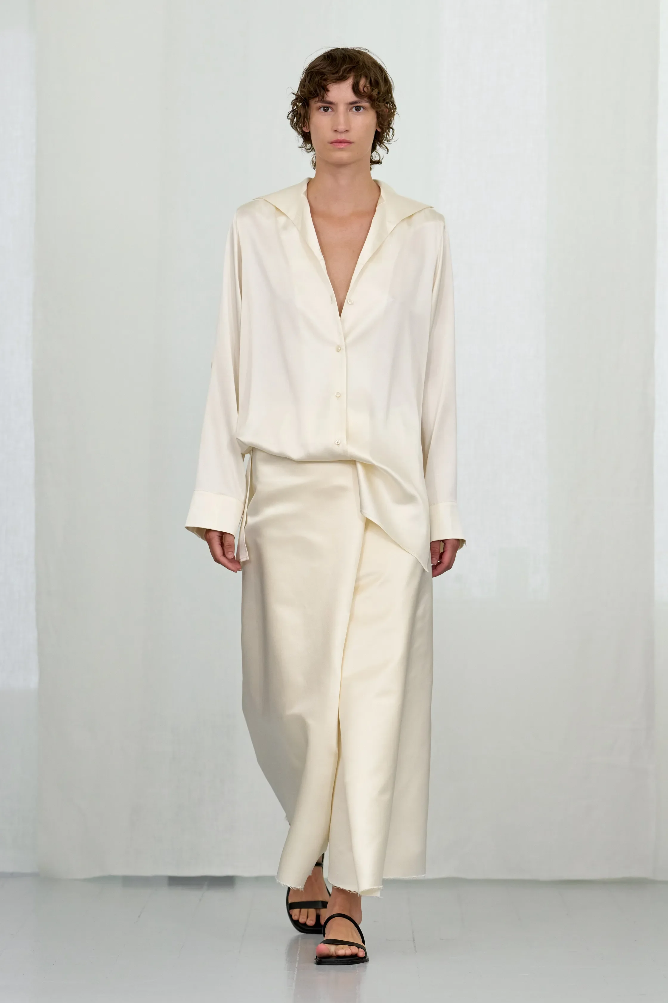 00008-freya-dalsjo-spring-2027-ready-to-wear-copenhagen-credit-gorunway.webp