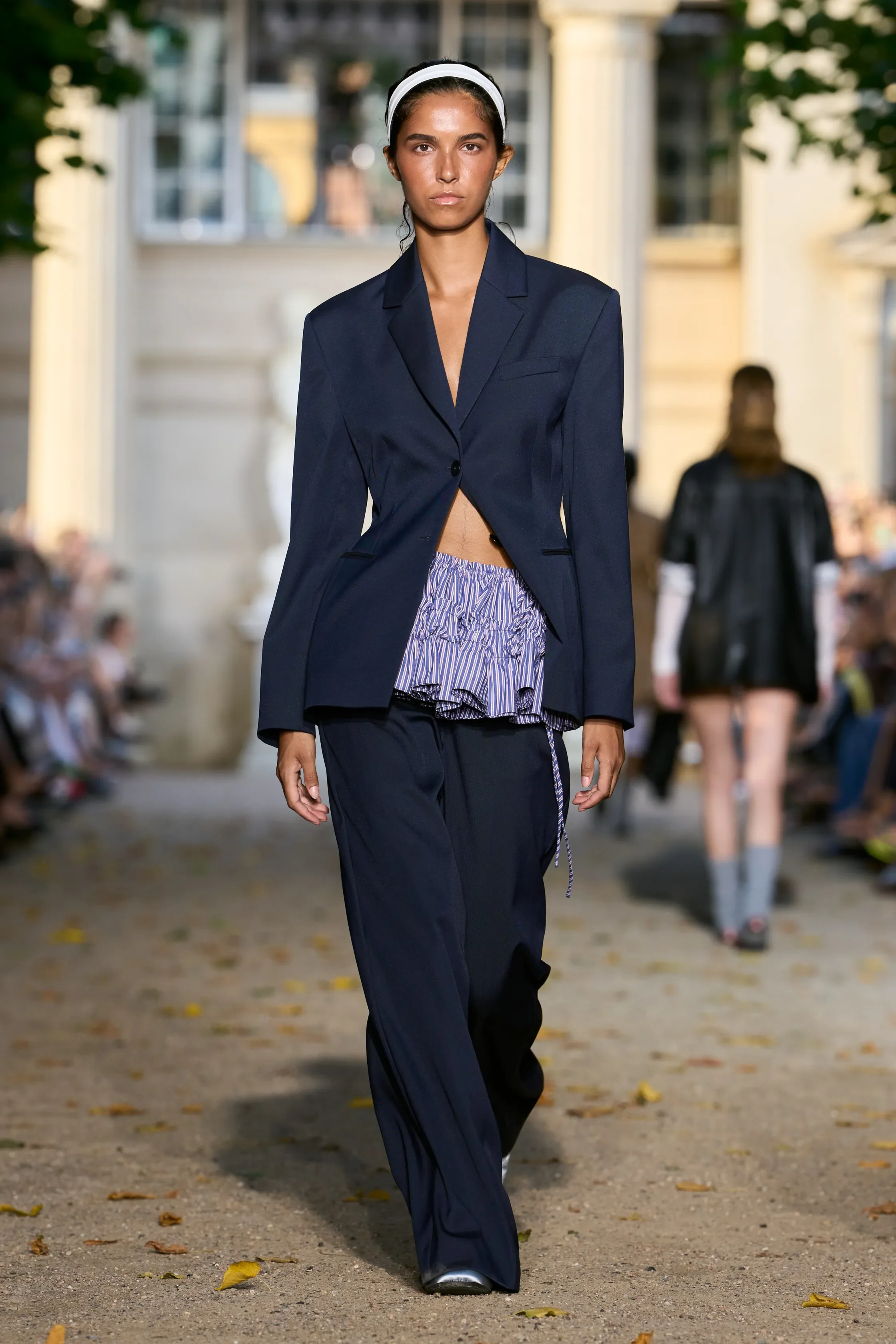 00008-baum-und-pferdgarten-spring-2027-ready-to-wear-copenhagen-credit-gorunway.webp