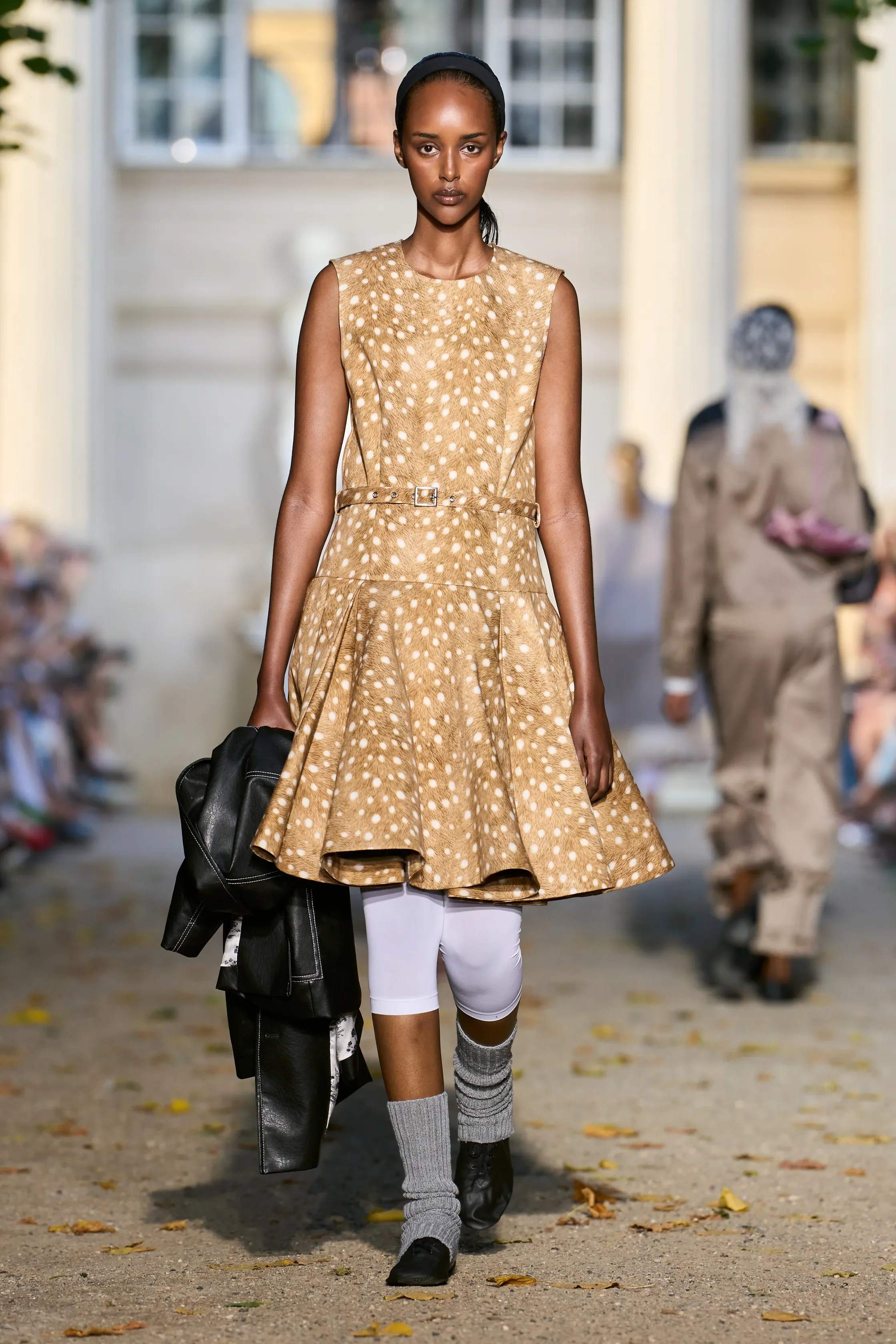 00005-baum-und-pferdgarten-spring-2027-ready-to-wear-copenhagen-credit-gorunway.webp