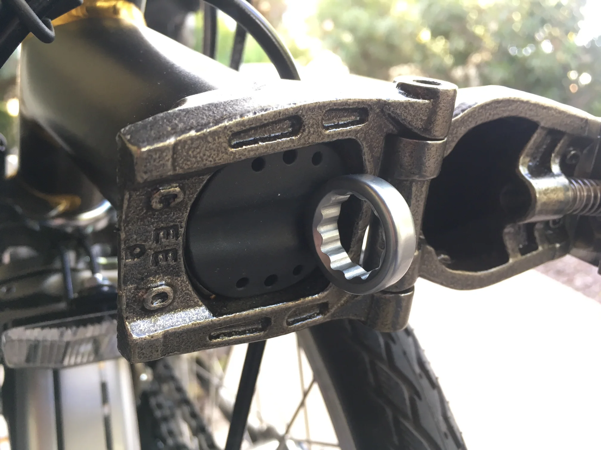 And what's this in the top tube?