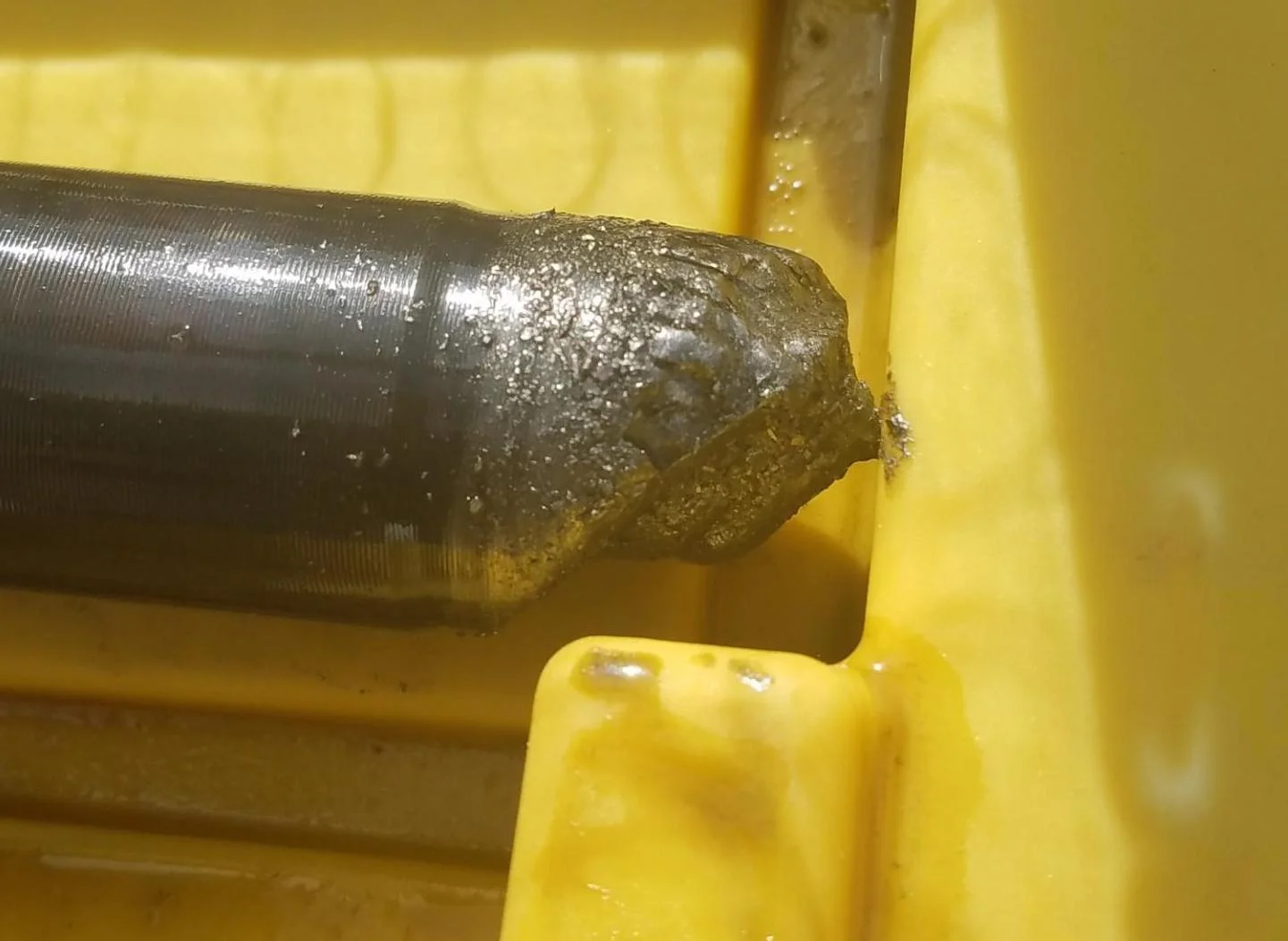 Broken axle 1 copy.jpg