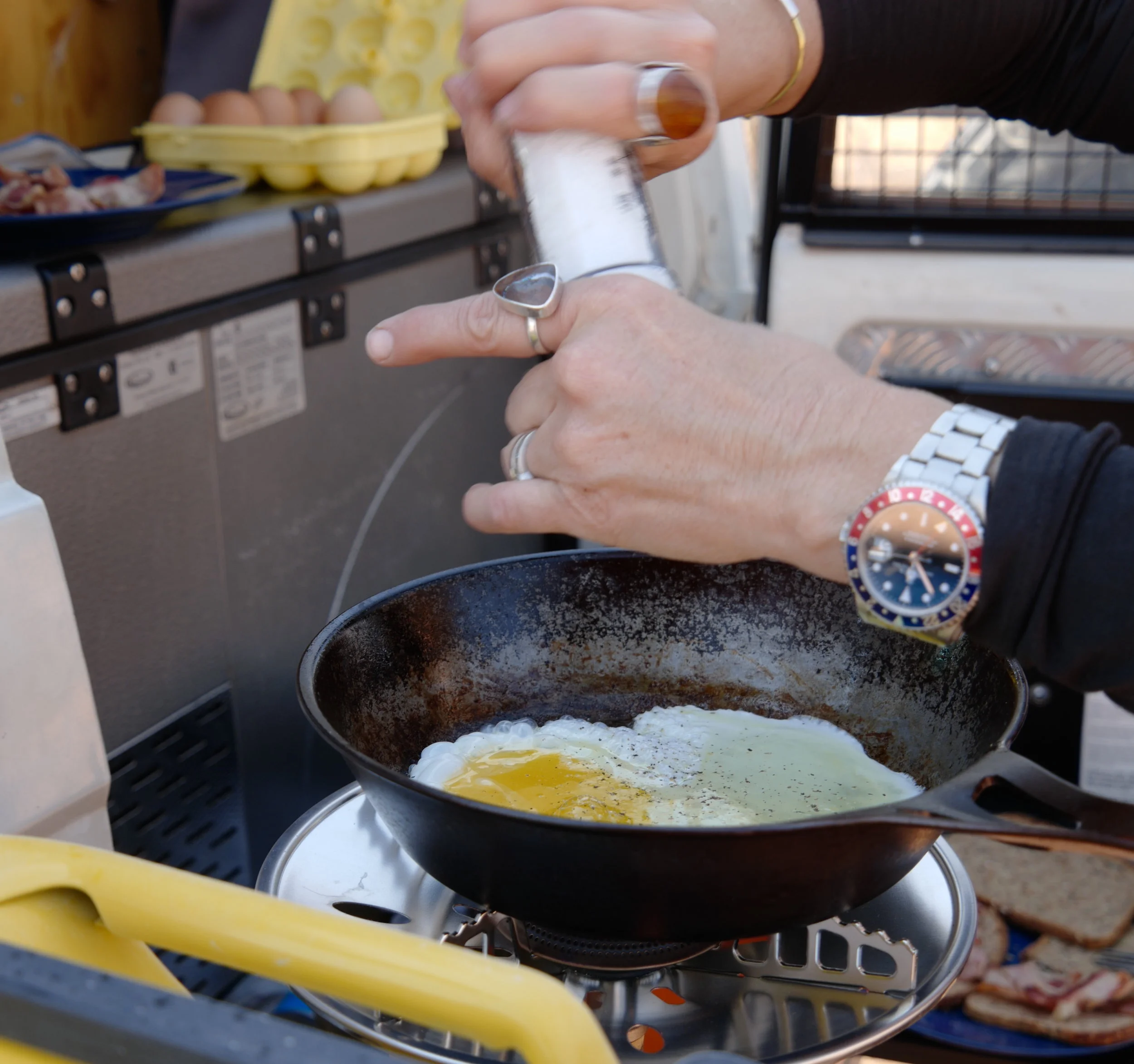 Fried eggs.jpg