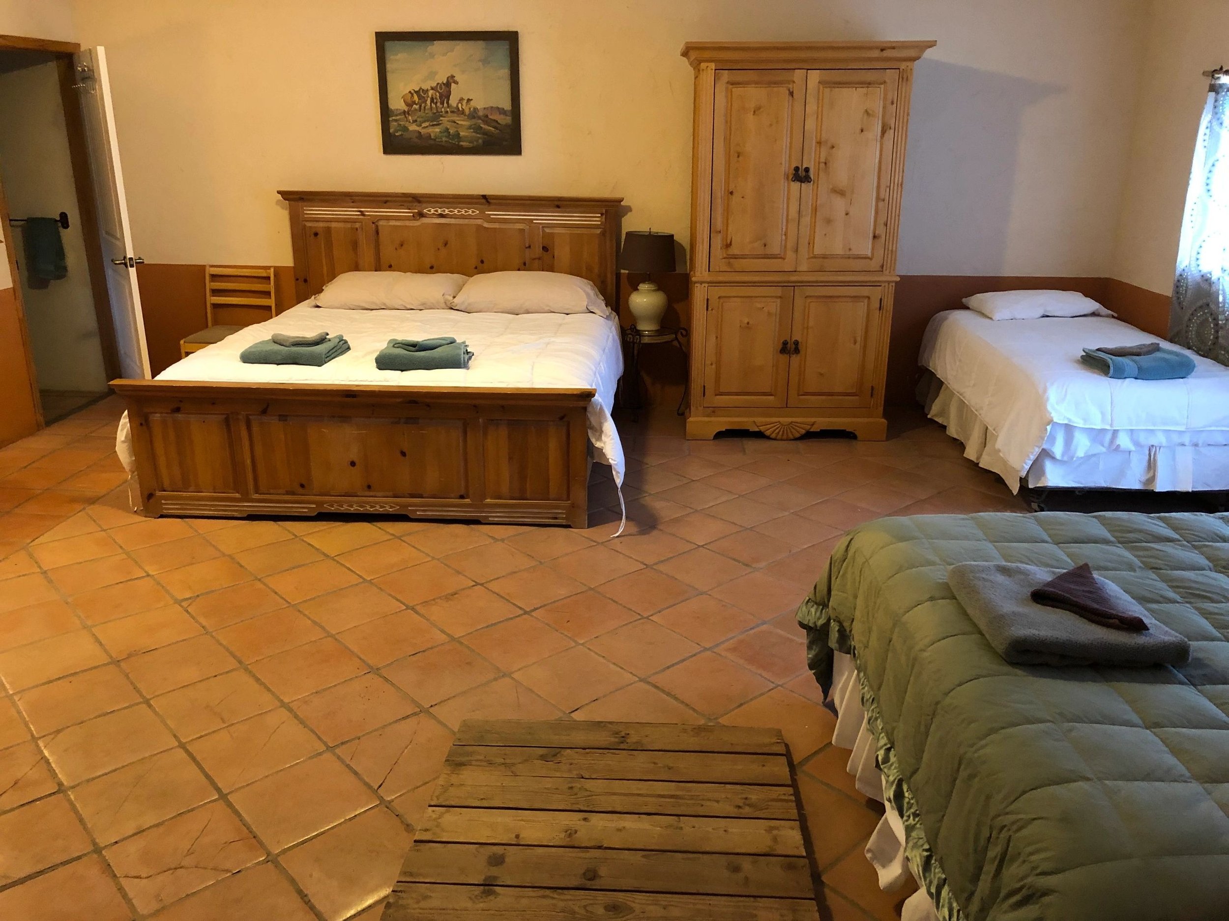 bedroom 2.jpeg
