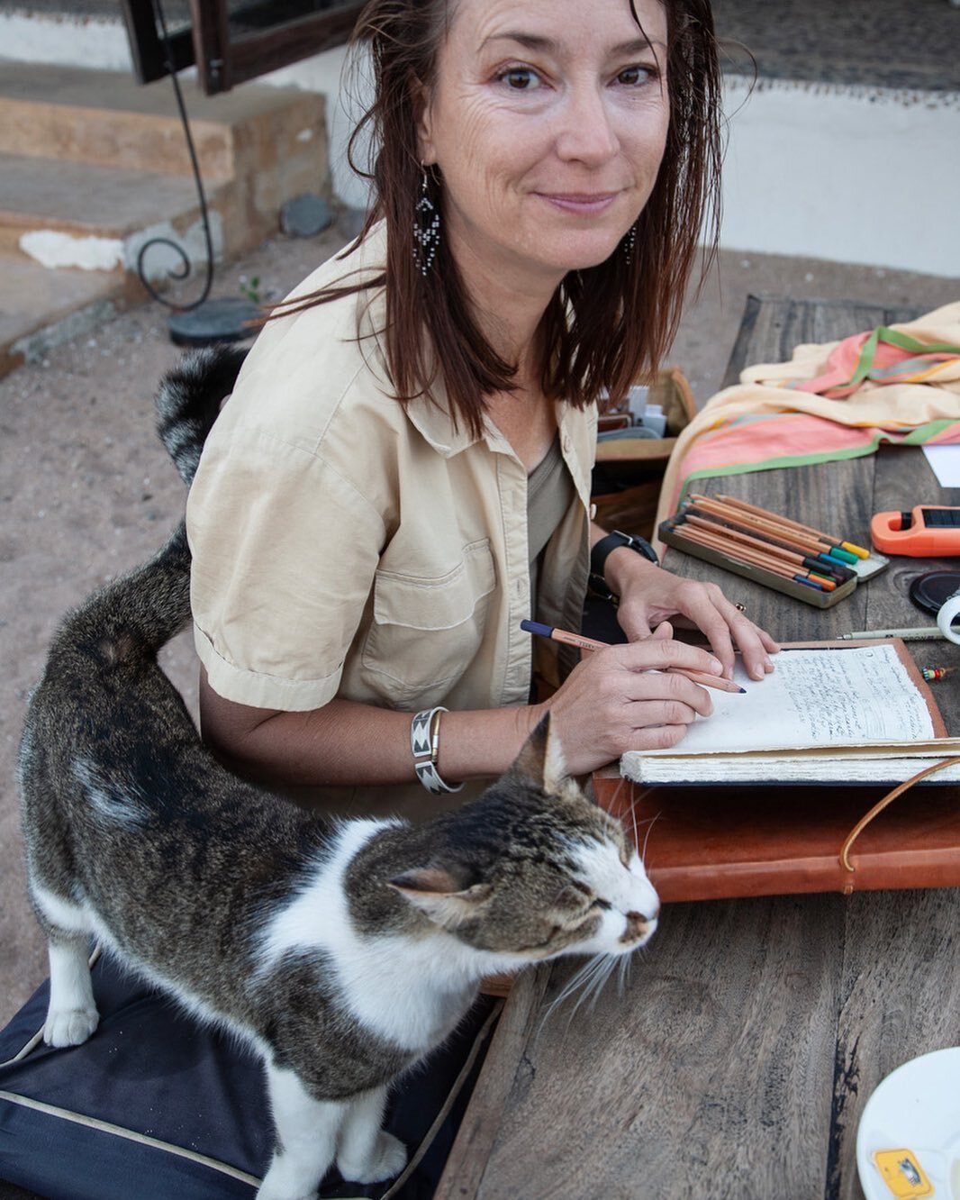 Cats seem to gravitate to us when we journal. This sweet guy explored all over the table, on my journal, in my lap. Clearly he thought I had better things to do than write and sketch (like pet him). At Lake Tanganyika.
.
#cats #fieldarts #naturejourn