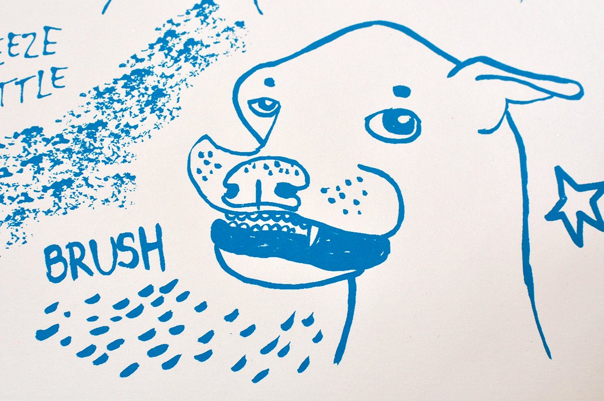 Drawing with drawing fluid for screen printing: paint pen? squeeze bottle?  Four tools tested — Melissa Dettloff