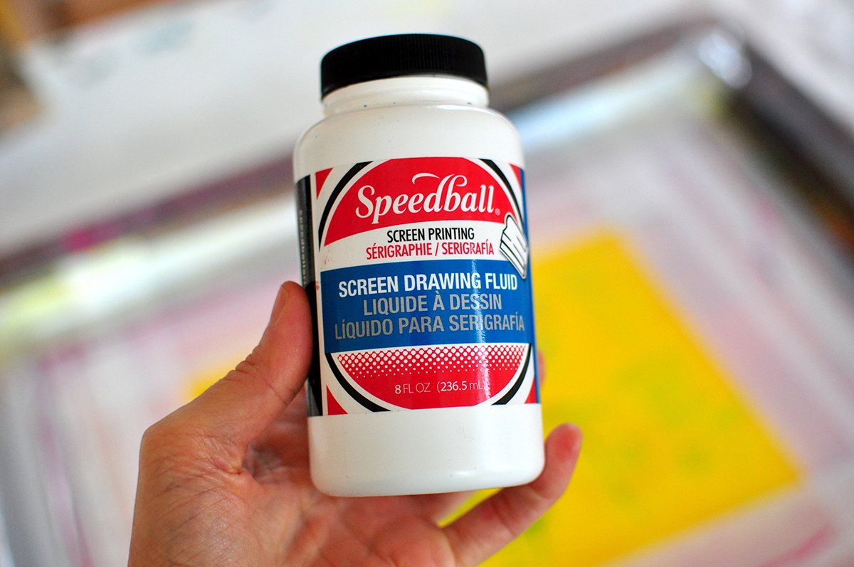 Drawing with drawing fluid for screen printing: paint pen? squeeze bottle?  Four tools tested — Melissa Dettloff