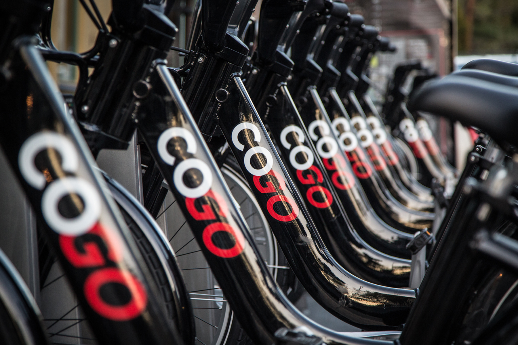 Need a bike? Columbus has got you covered! The city's bike share system has an extensive network of stations to get you just about anywhere you need to go. For this tour there is a convenient station located in front of Riverwatch Tower on the Lane Avenue sidewalk. Or find one closest to you using the GoGo site . Closest station: 364 W Lane Ave, Columbus, OH 43210 Map & Info