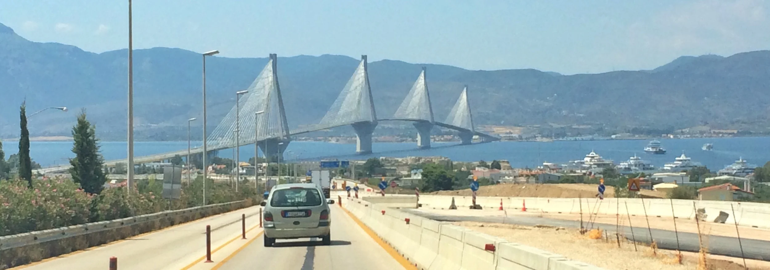 Bridge on E65 linking Peloponnese to the mainland
