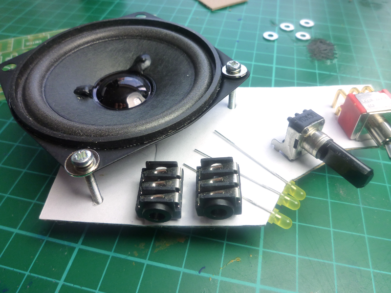 Here it is with the speaker in its place.