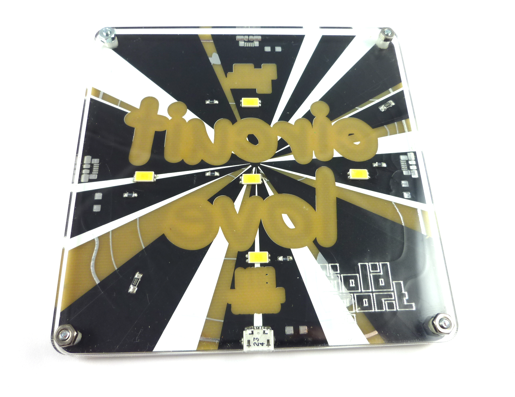 circuitlove-yellow-bottom.png