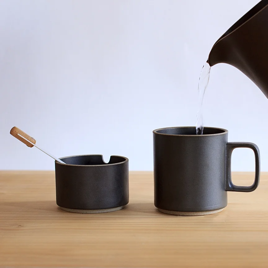 hasami-porcelain.jpg