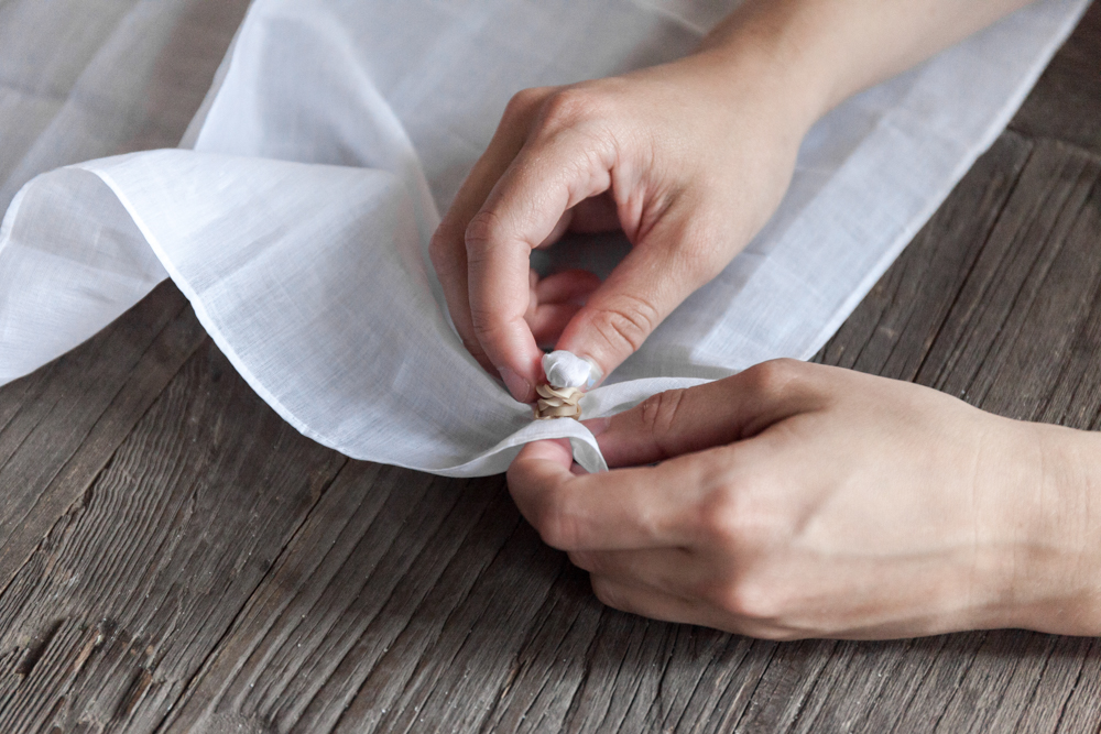 Afternoon Project: DIY Natural Shibori Indigo Dyeing — The Rikumo Journal