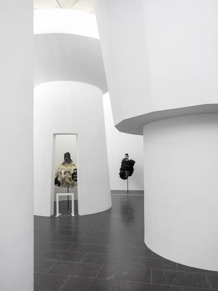Rei_Kawakubo-5.jpg