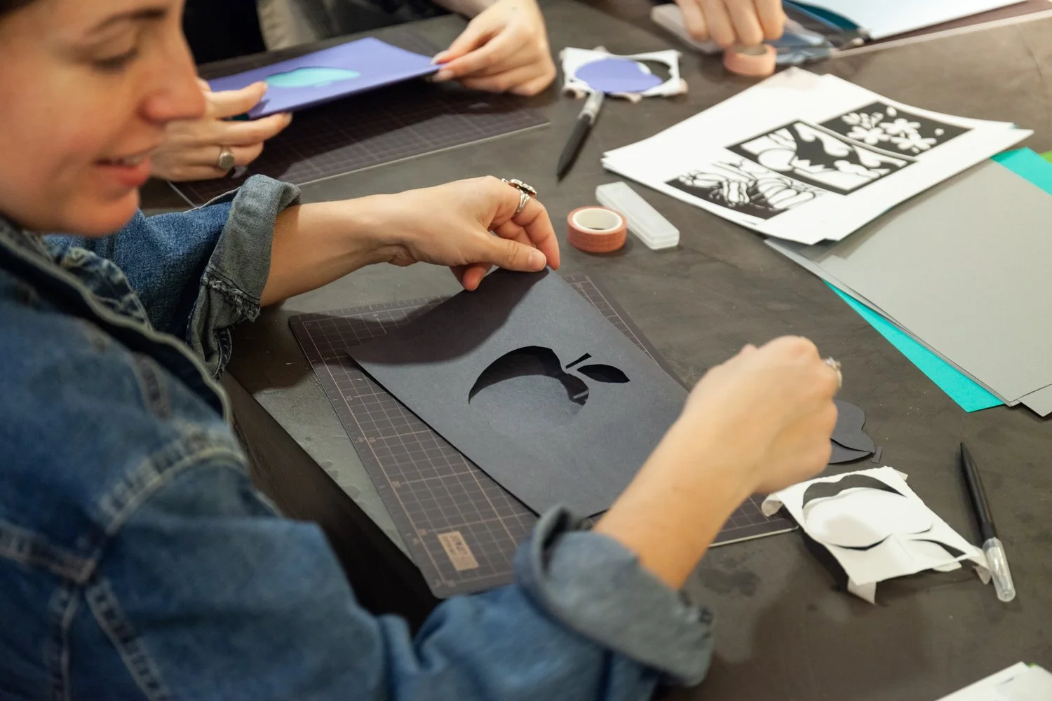 Kiri‚_Paper_Art_Workshop_with_Shu_Kubo-26.jpg