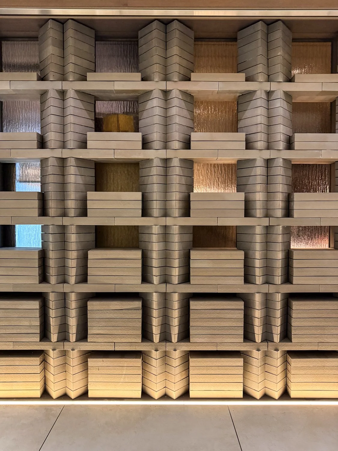 TORAYA Akasaka Main Store by Hiroshi Naito