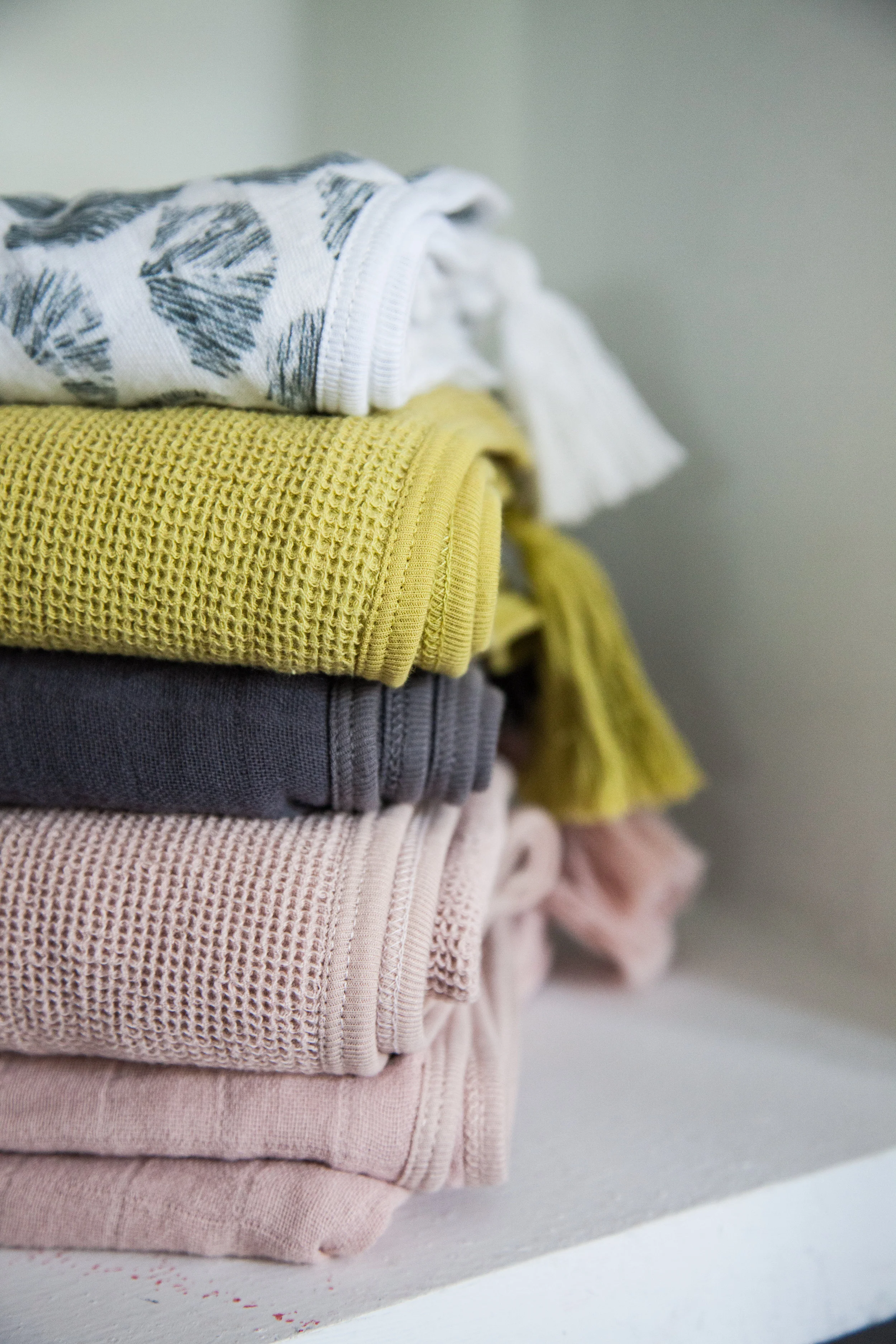 Moumout, Spring/Summer 17 Hooded towels & other necessities.