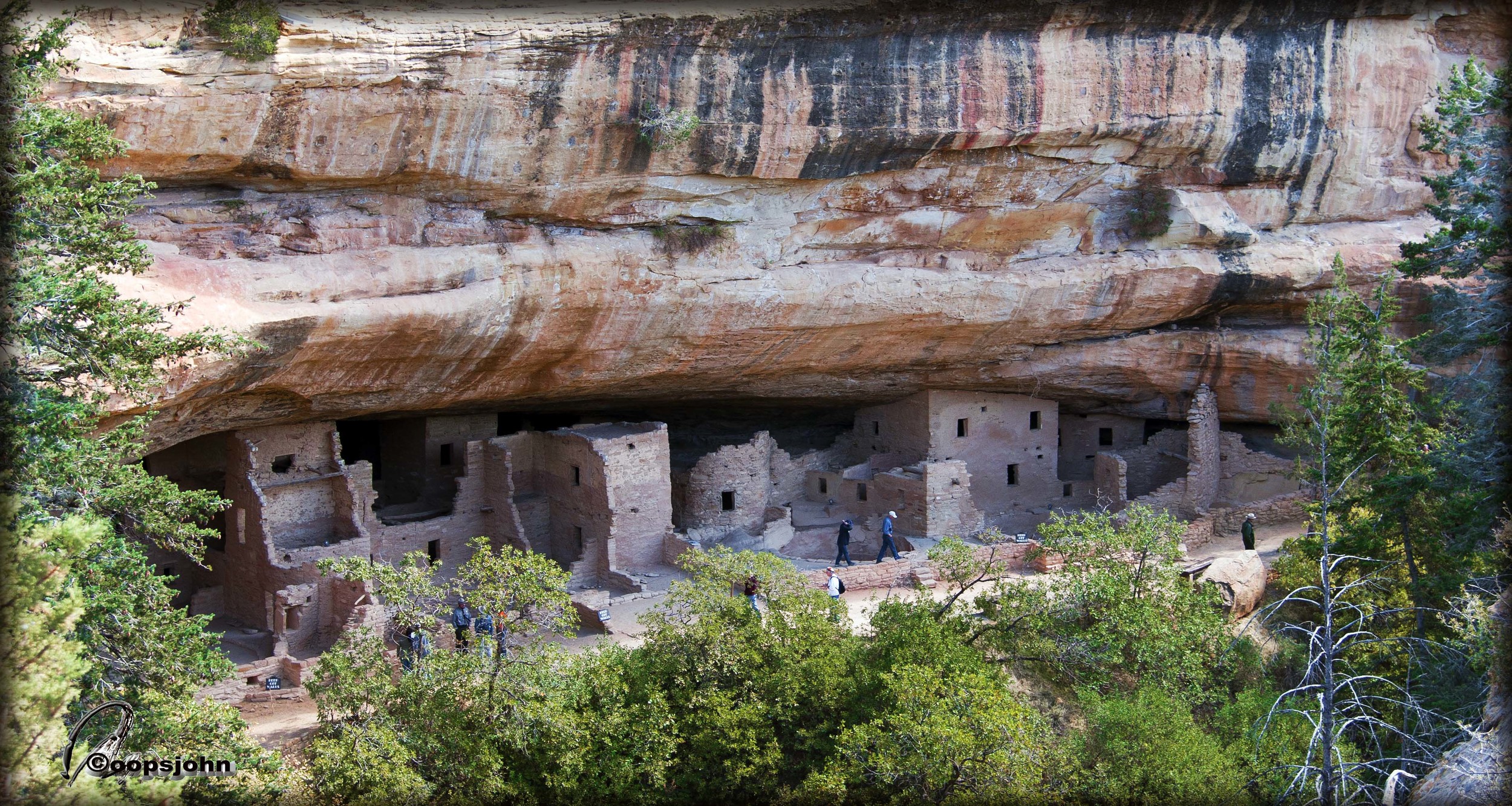 cliff-dwellings01_d3x2758.jpg