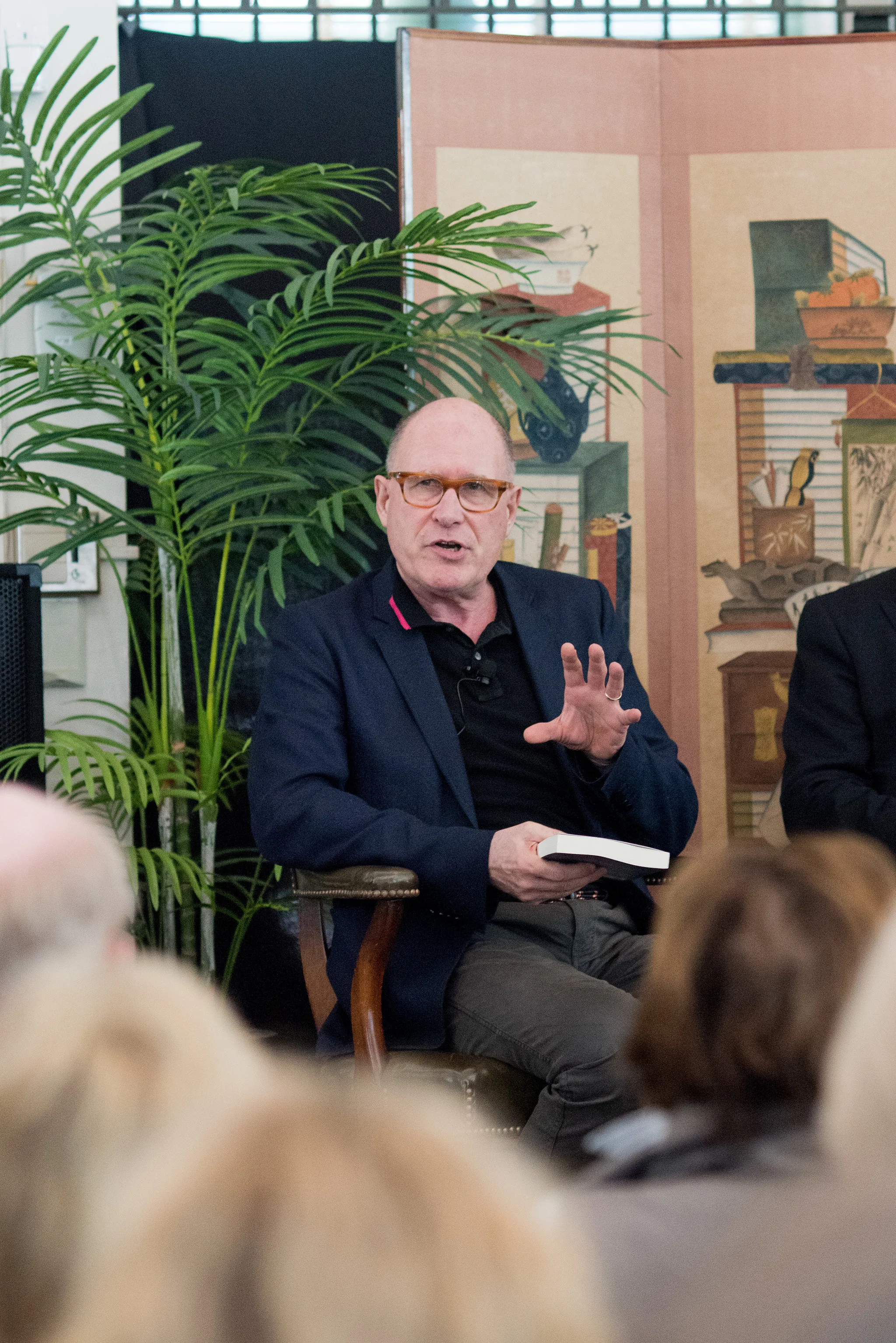 611_Julian_Fellowes_CHS_Library_Lunch.jpg