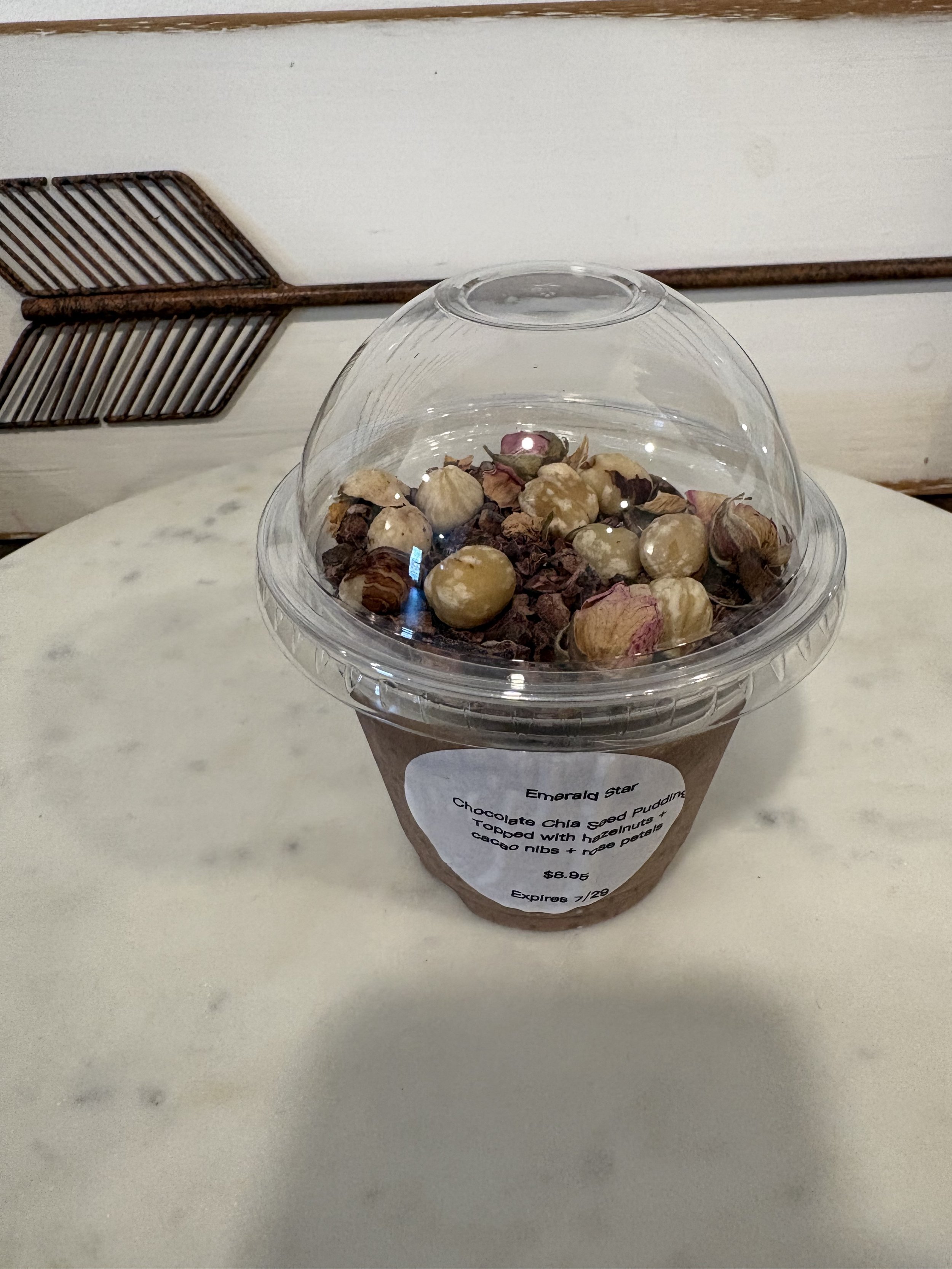 EMERALD STAR - Chocolate Chia Seed Pudding