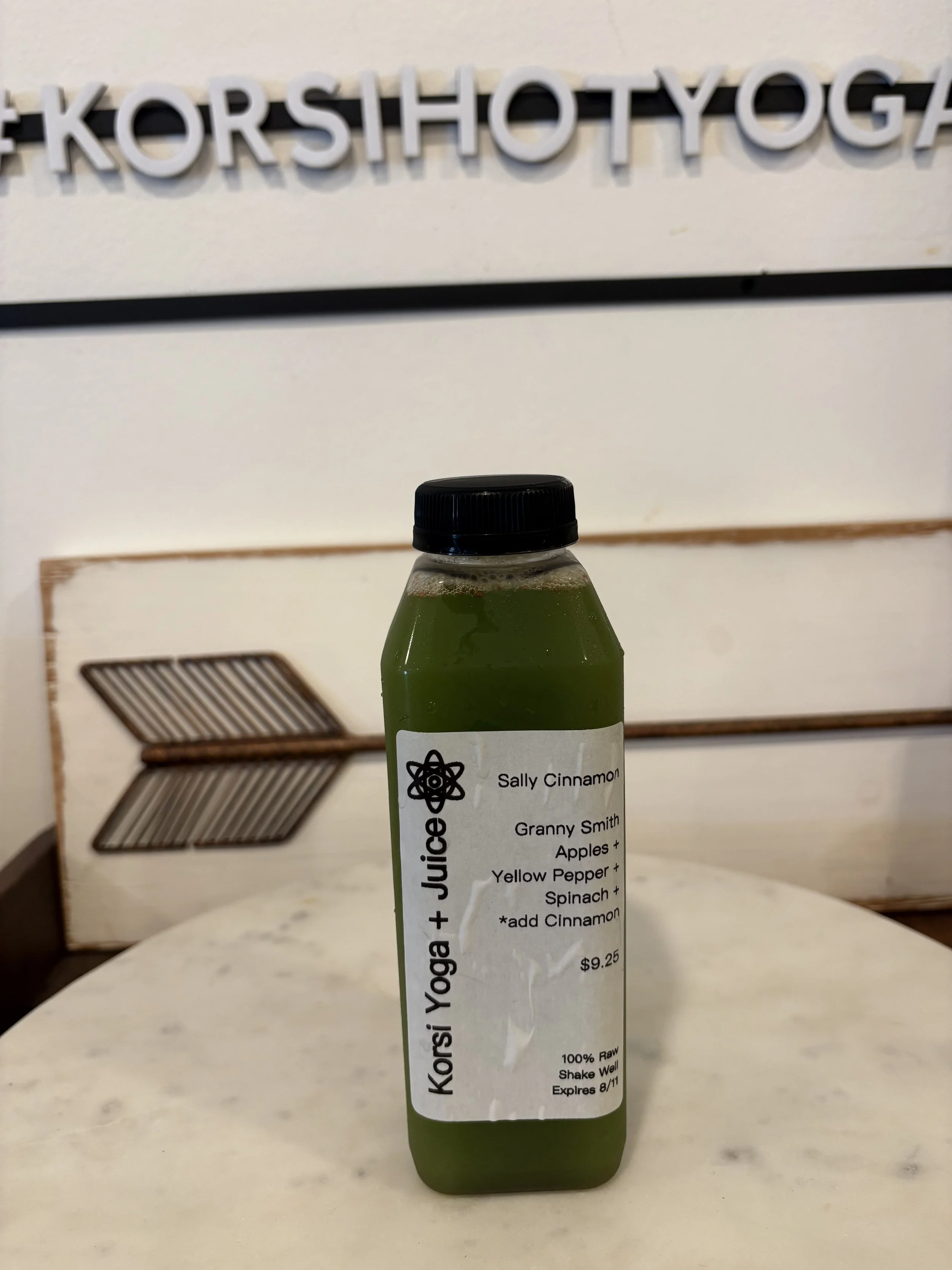 SALLY CINNAMON - Granny Smith Apples + Spinach + Yellow Bell Pepper + Ceylon Cinnamon Powder
