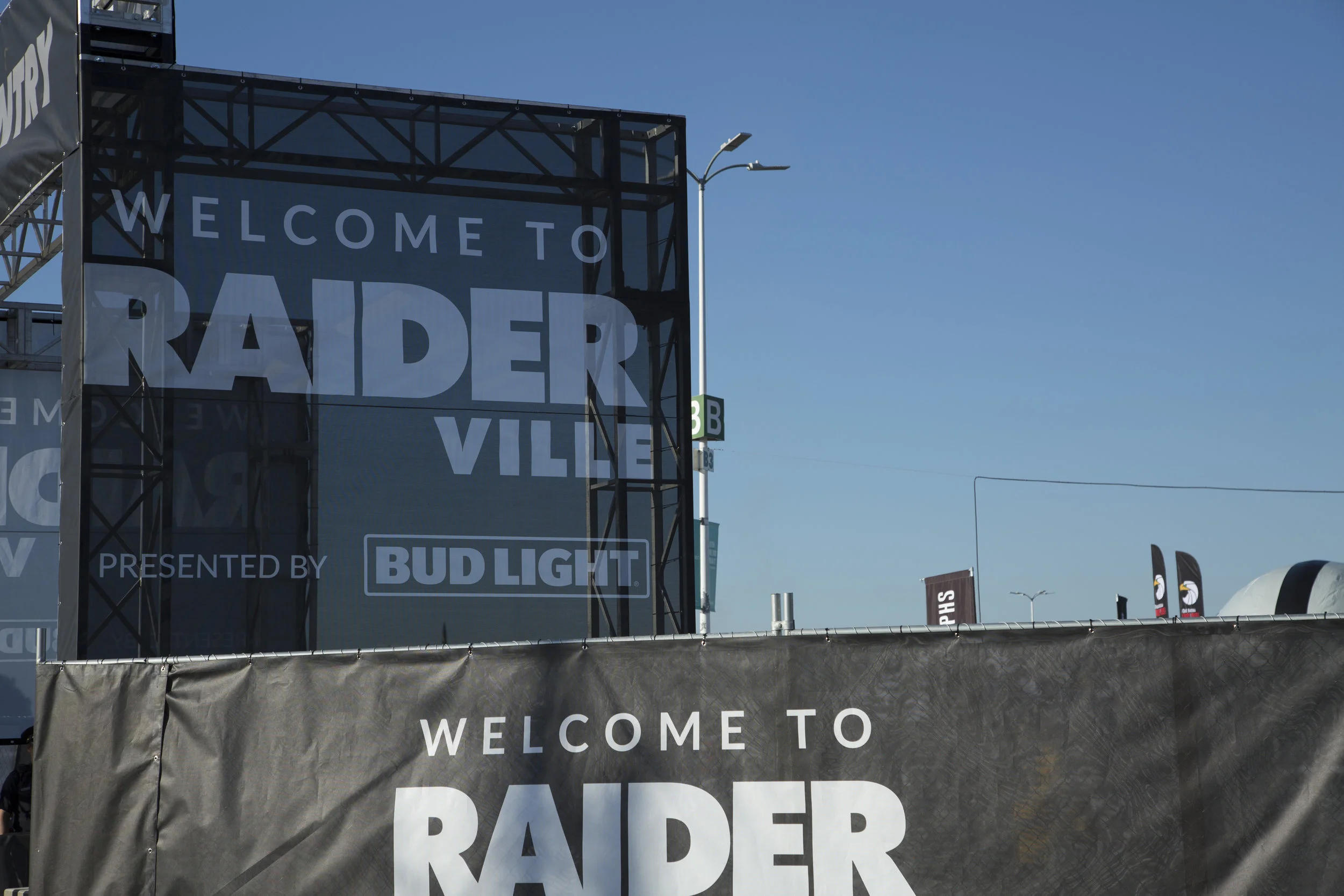 Raiderville_0001.JPG