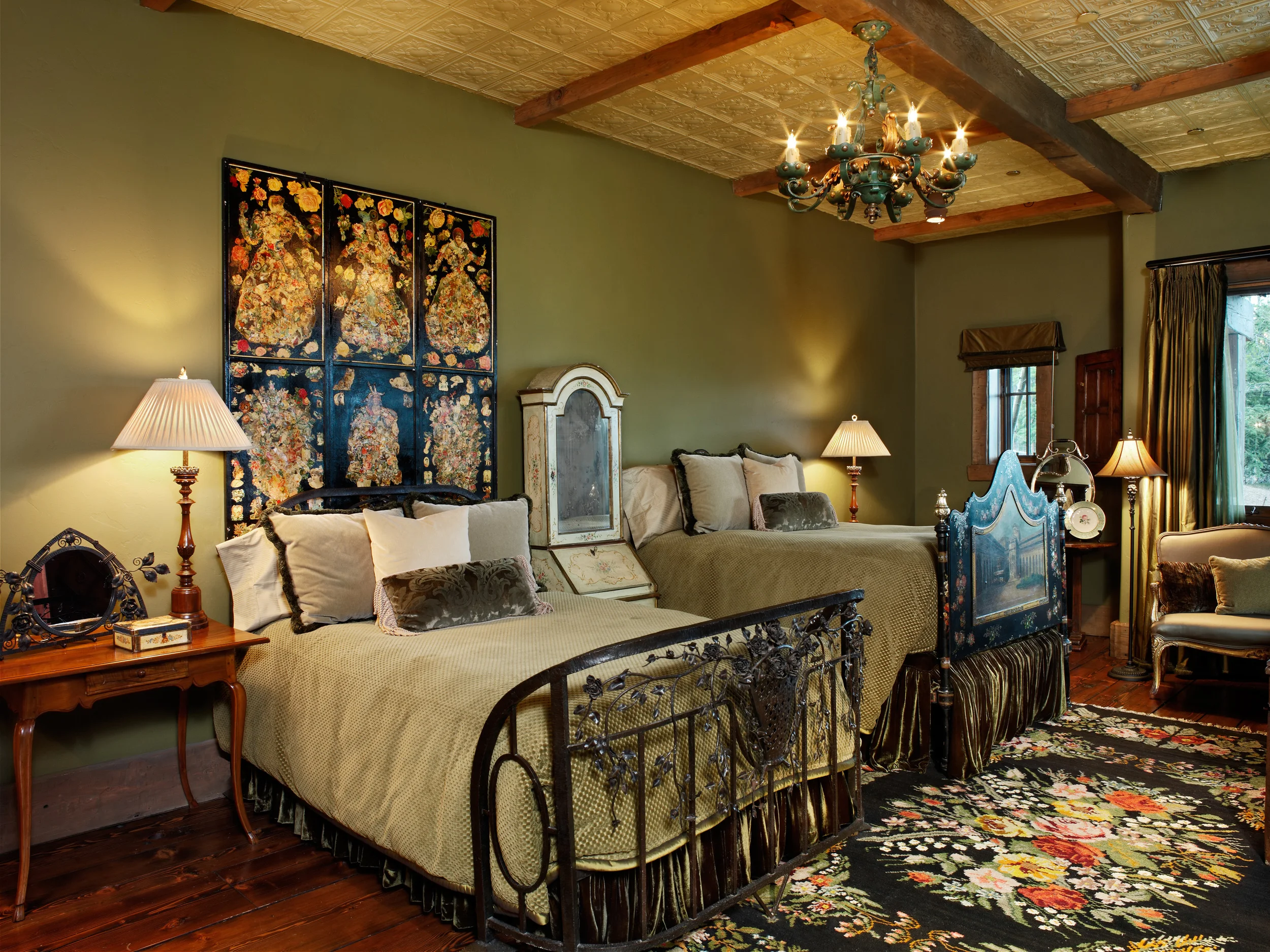 Guest Suite, 1 of 4 suites