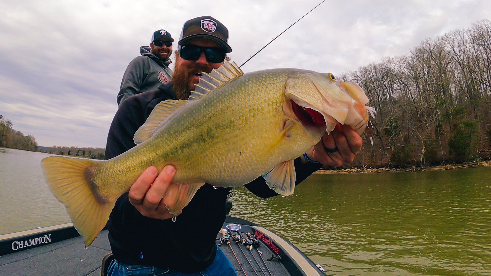 5 MUST HAVE Baits For Spring Bass Fishing! 