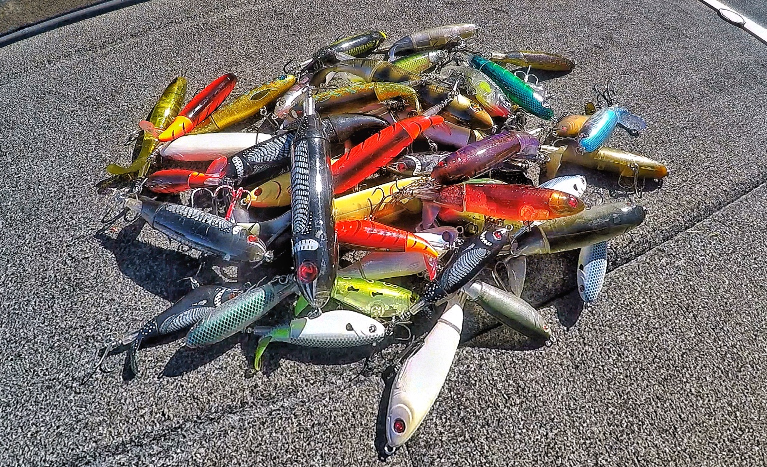 Whopper Plopper Tricks, Mods, and EPIC Underwater Footage