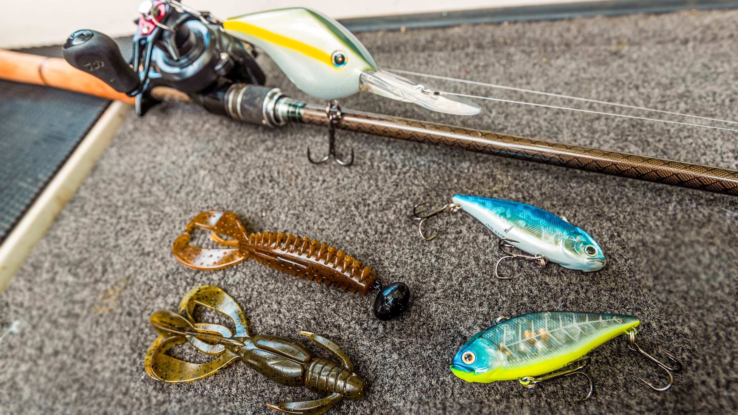What's the best bait or lure to use for nearshore fishing in