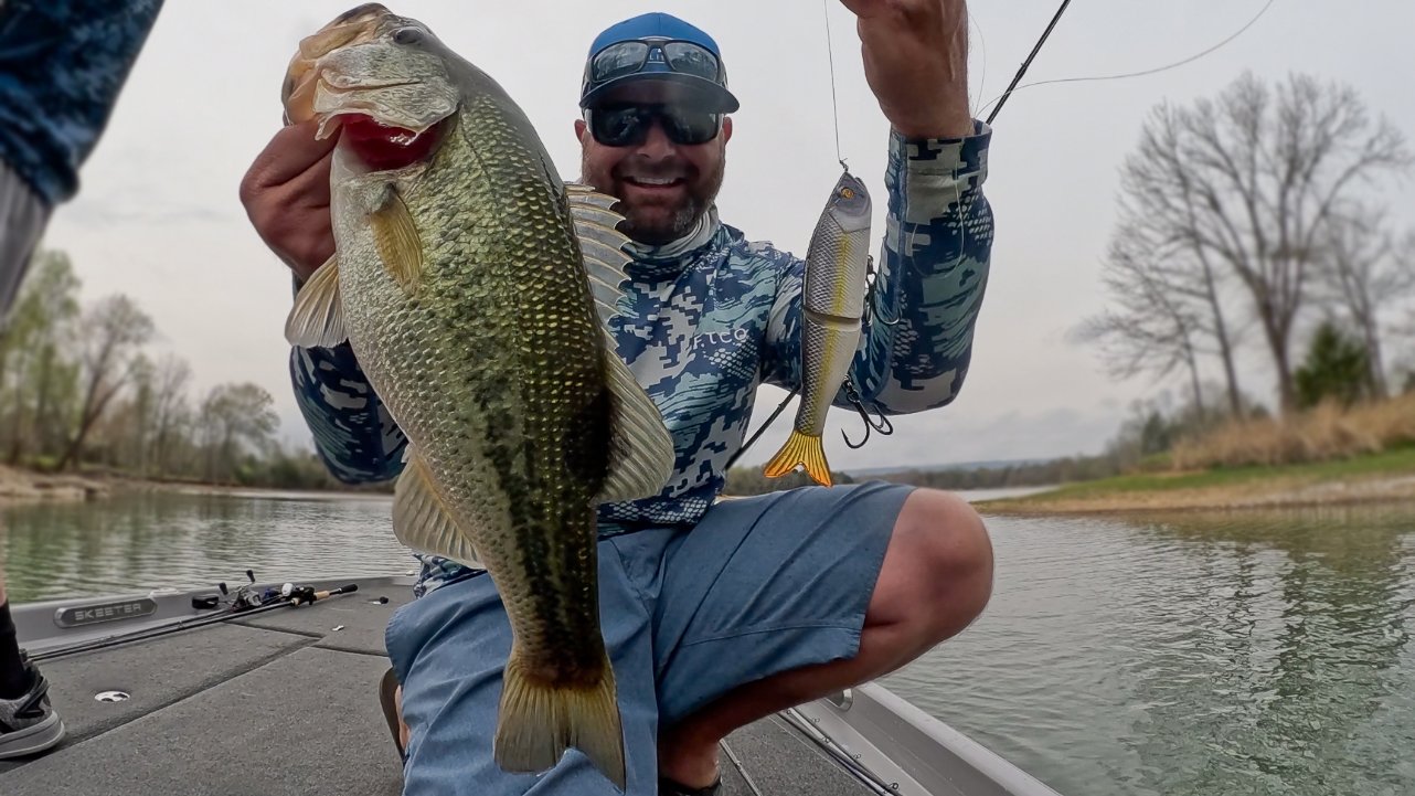 How to Spoon for Bass — Tactical Bassin' - Bass Fishing Blog