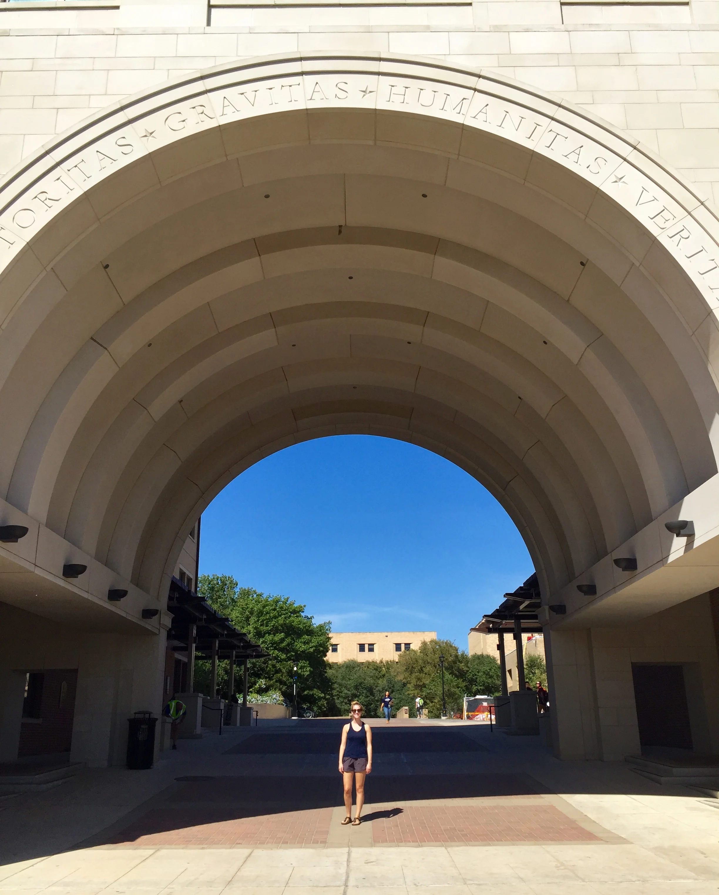 texasstatearch.jpg