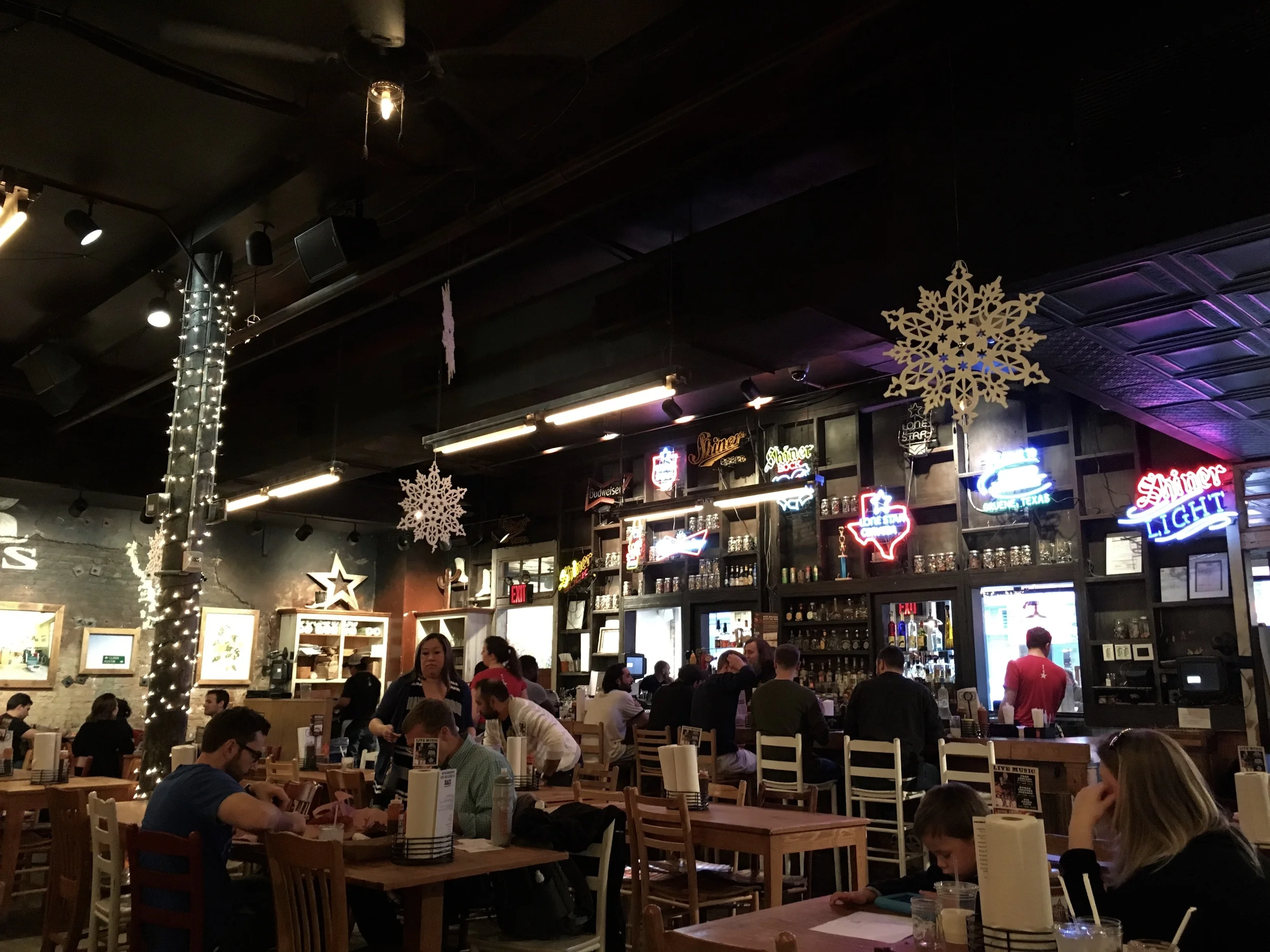 hillcountrybbq.jpg