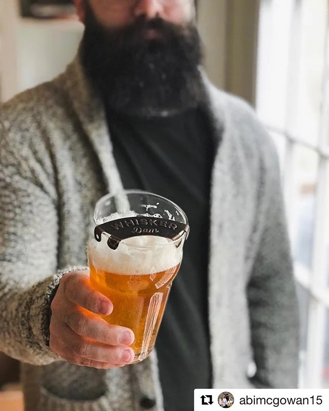 Anyone up for a cold beverage? ・・・
@the_real_davebabe @abimcgowan15
_________________________
#doubleipa #dirtwolf #mustache #beer #beardsofinstagram #wifegift #sweaterweather