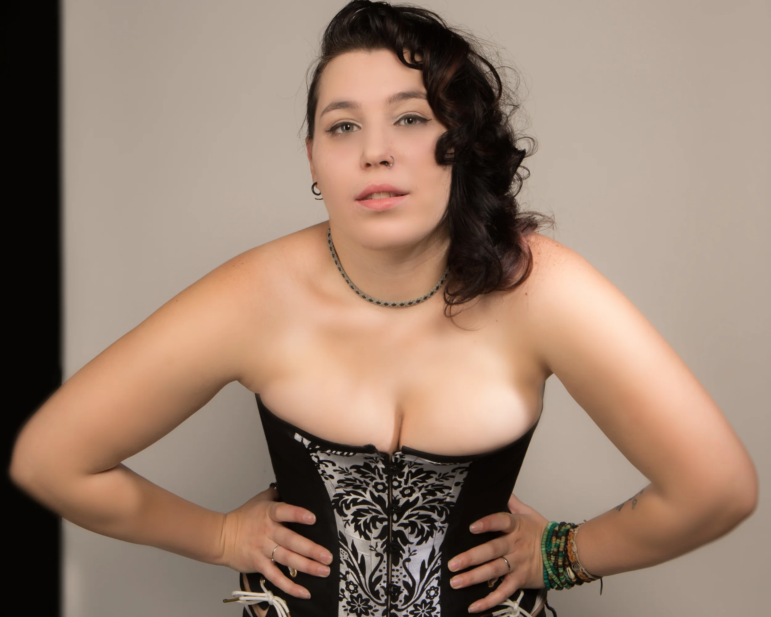 Georgia_Corset_C.jpg