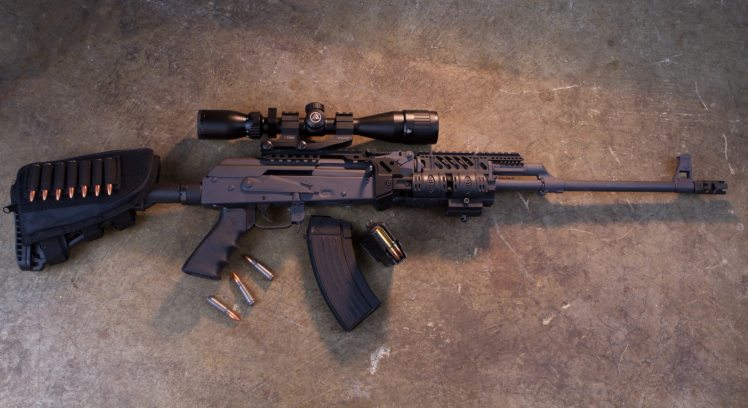Guns_E.jpg