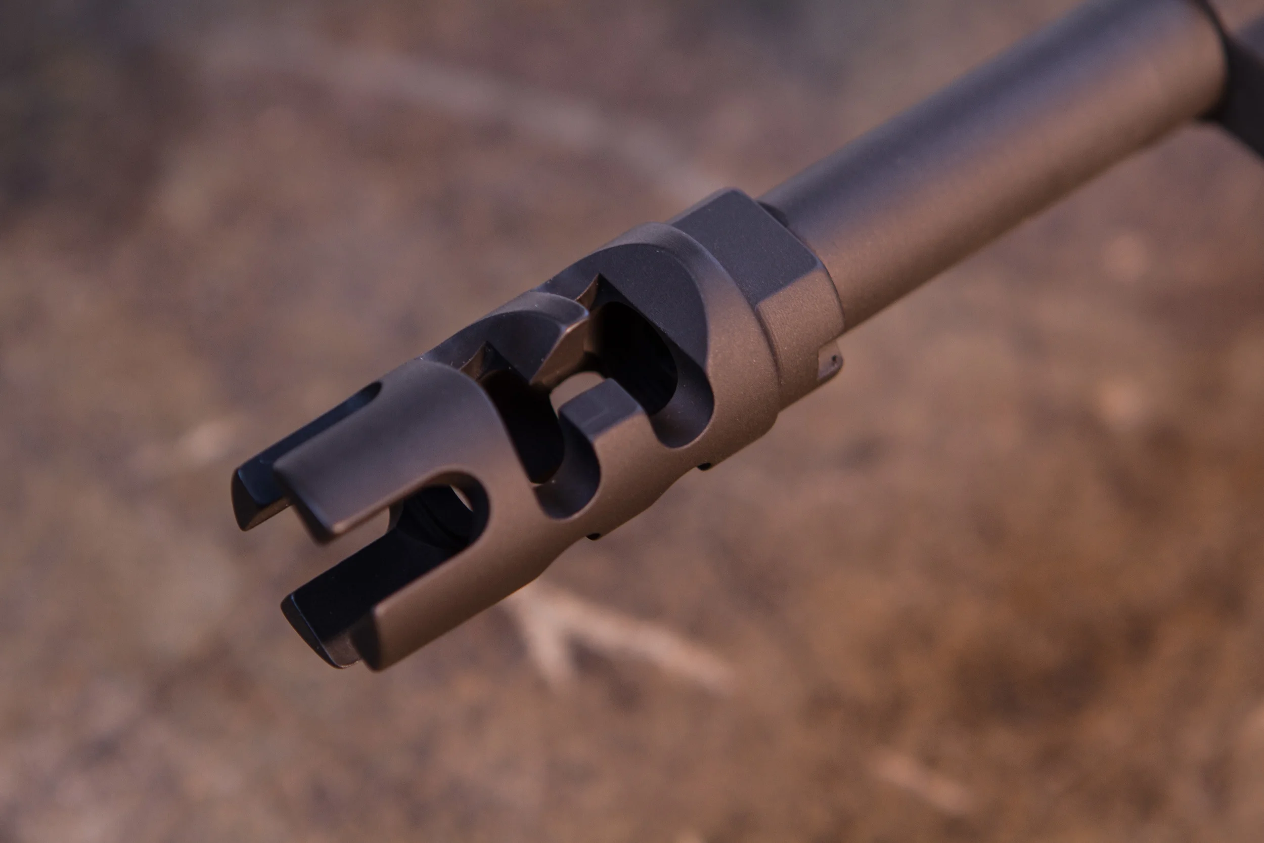 Guns_Detail_G.jpg
