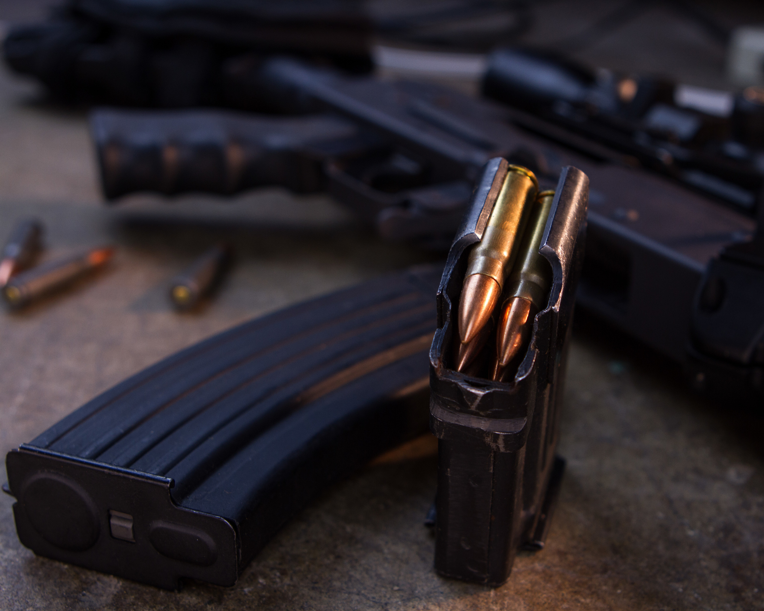 Guns_Detail_J.jpg