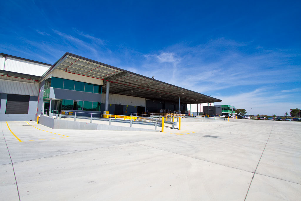 Pacific Brands Distribution Warehouse  Truganina, VIC  47,000m2   Client: Vaughan Constructions