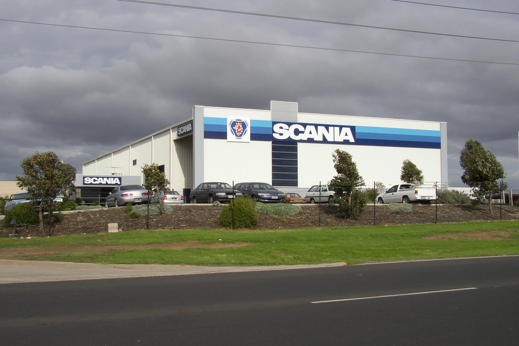 Scania  Dandenong, VIC  Client: Vaughan Constructions