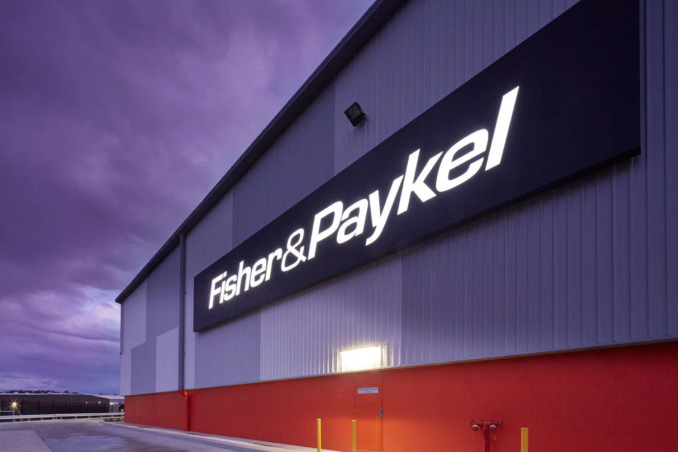 Fisher &amp; Paykel Warehouse  Eastern Creek, NSW  25,000m2 Client: Australand