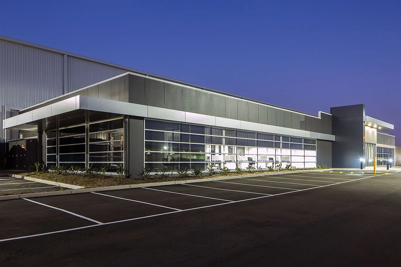 Country Road National Distribution Warehouse  Truganina, VIC  25,000m2 Client: Vaughan Constructions