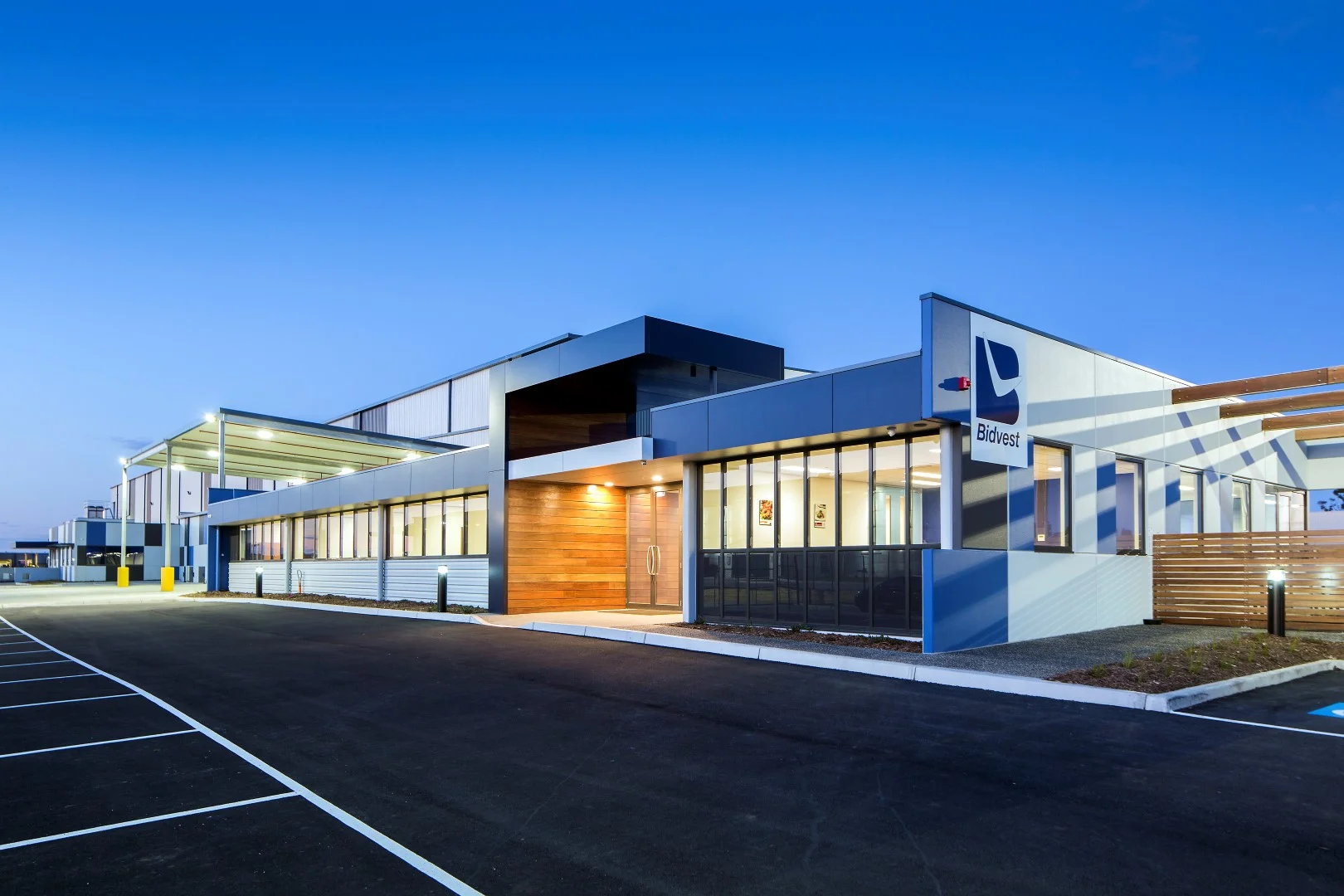 Bidvest  Truganina, VIC  Client: Vaughan Constructions