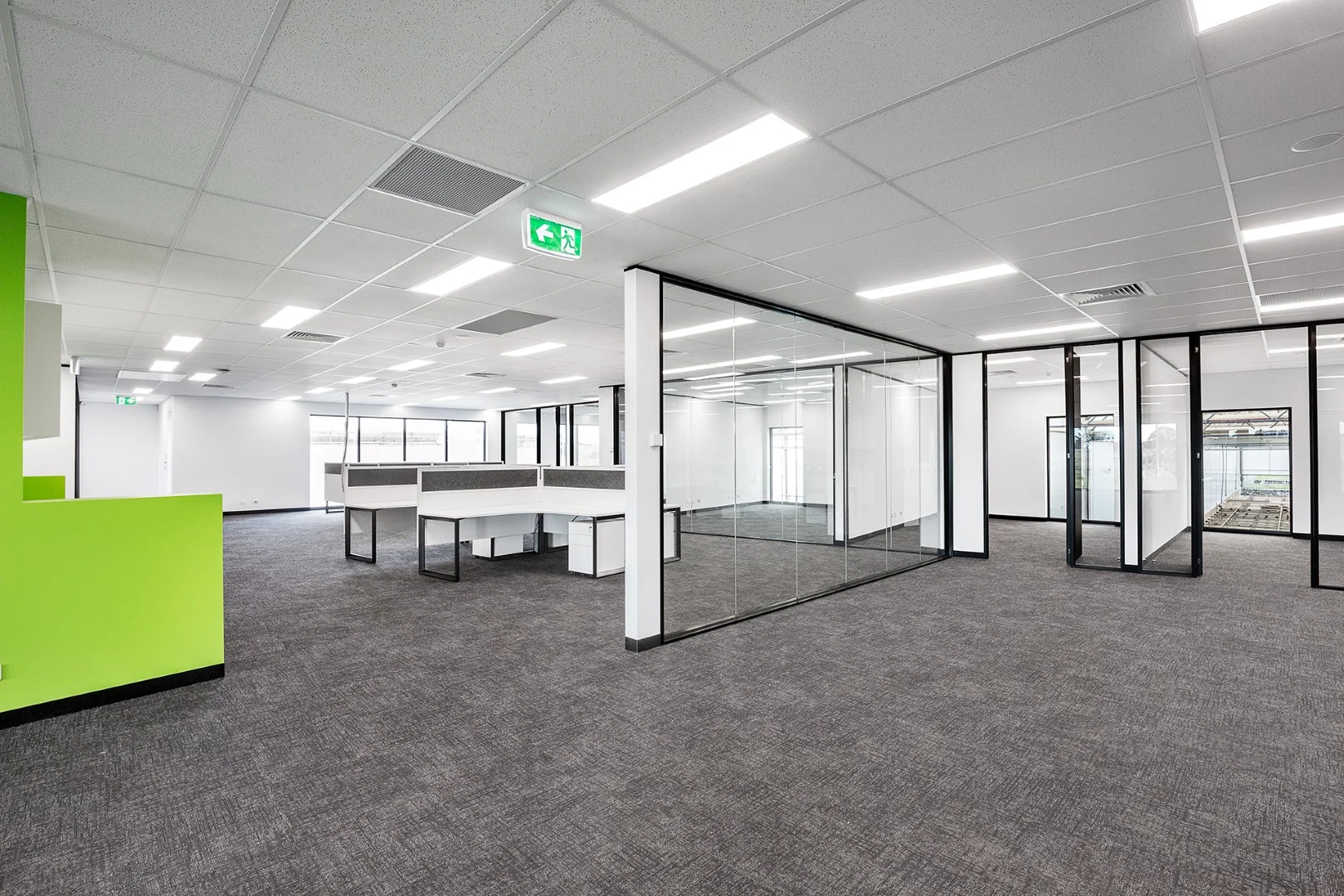 PS_0001_758_Dandenong_HastingsRd_121 (Large).jpg