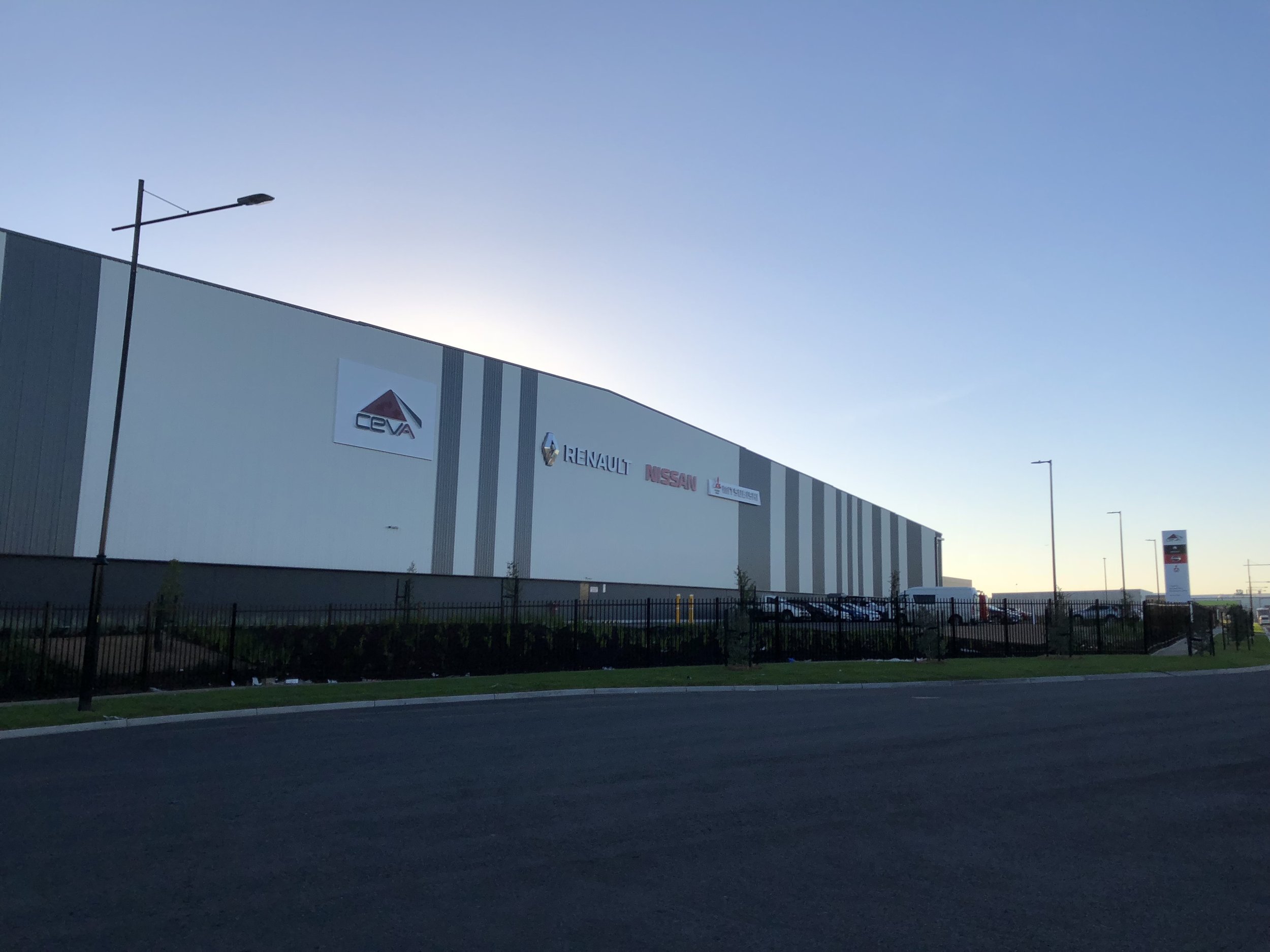 Ceva Nissan  Derrimut, VIC 26,000m2 Client: Frasers Property