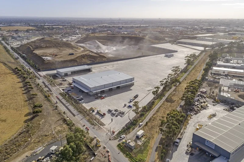 Cosco  Brooklyn, VIC  5,000m2 Warehouse, 60,000m2 Pavements Client: Texco