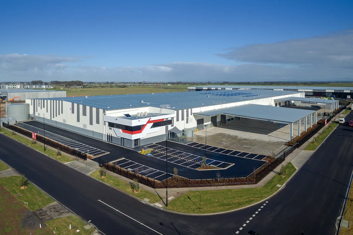 Spec 8 Warehouse  Truganina, VIC  25,000m2 Client: Frasers Property
