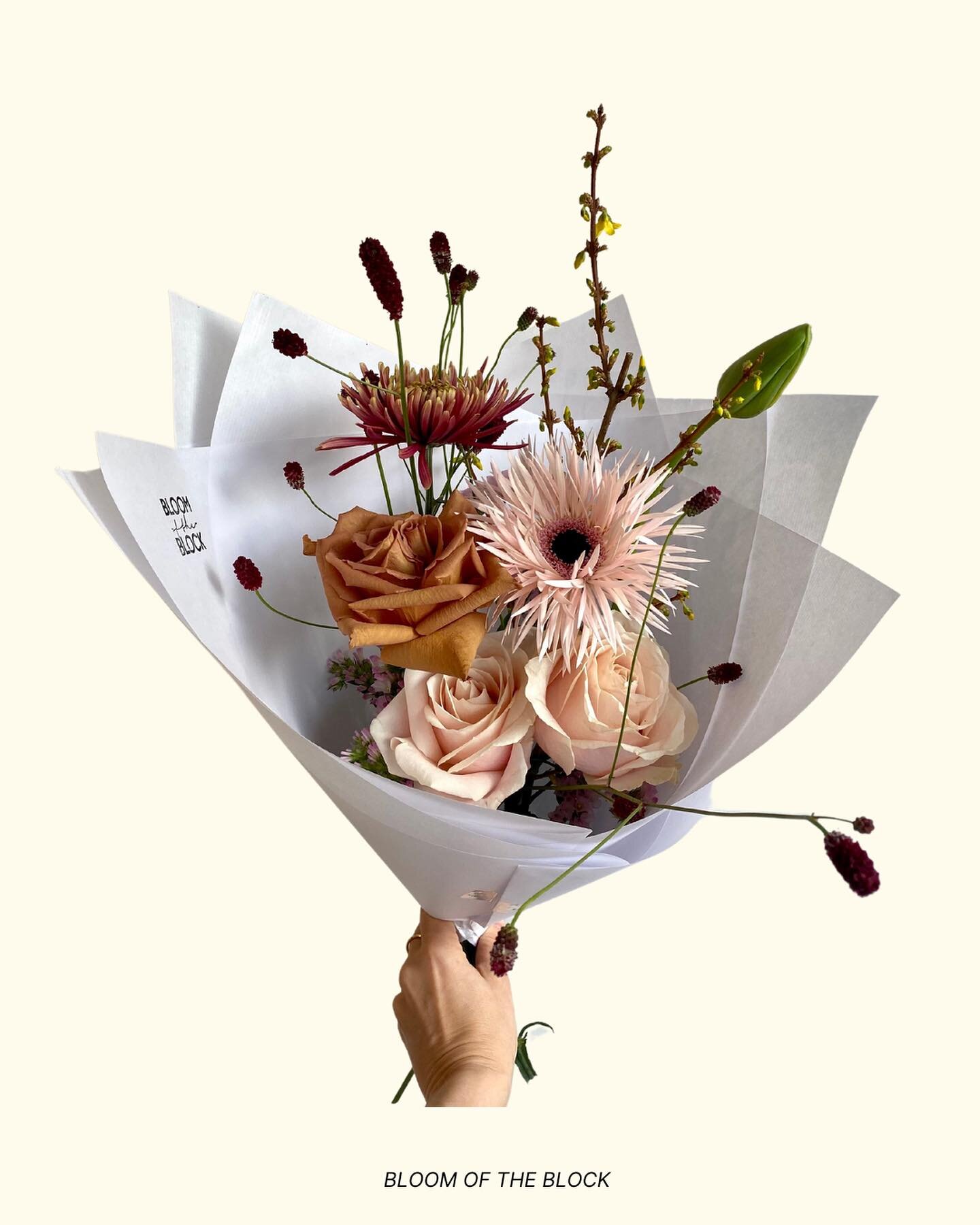 Introducing our neutral Valentine&rsquo;s option. 

Subtle and interesting - featuring the less common toffee rose, sanguisorba, pale stems with a hint of spring with the forsythia and French tulip. 

I love it and think any lucky recipient will too 