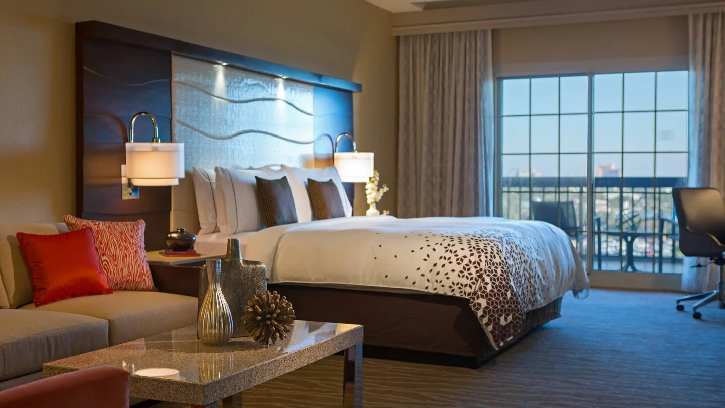 mcosr-guestroom-0200-hor-wide.jpg