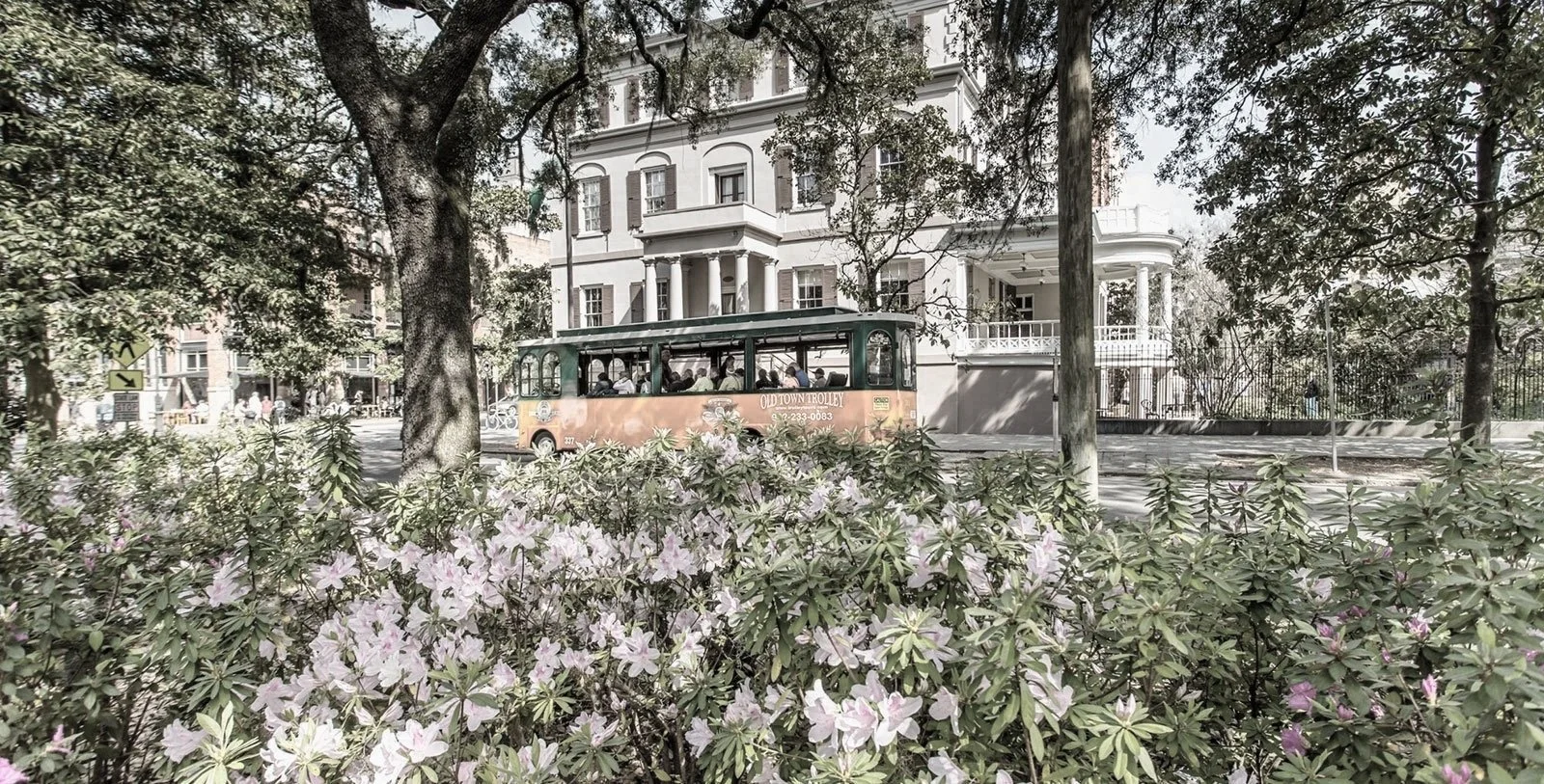1600x813-Trolley-The-Desoto-Savannah-Georgia.jpg
