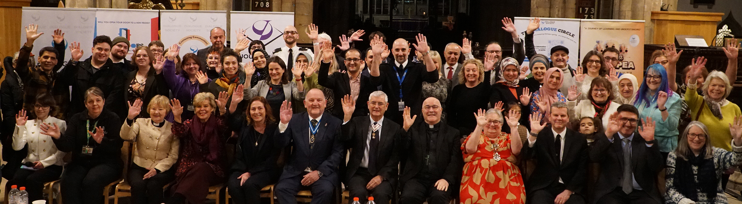 Hull Minster hosts Community Iftar with the Dialogue Society